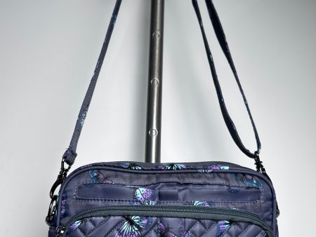 Crossbody By Lug Handspring, Size: Medium For Sale