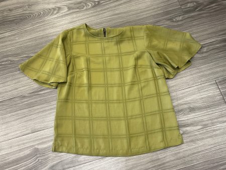 Top Short Sleeve By A New Day In Green, Size: S Cheap