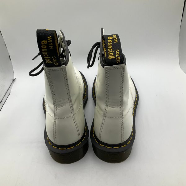 Boots Combat By Dr Martens In White, Size: 8 Fashion