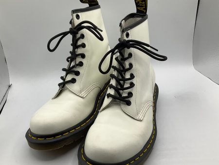 Boots Combat By Dr Martens In White, Size: 8 Fashion