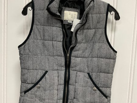 Vest Puffer & Quilted By A New Day In Black & White, Size: S Discount