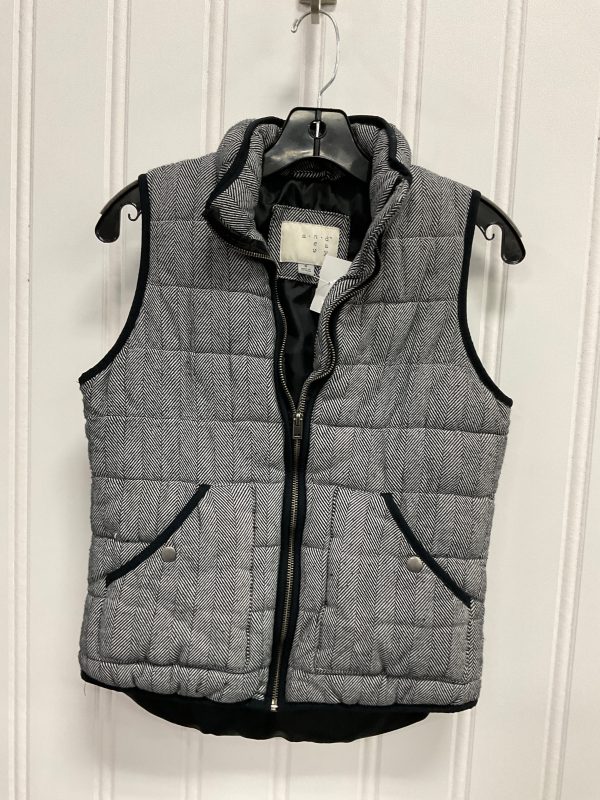 Vest Puffer & Quilted By A New Day In Black & White, Size: S Discount